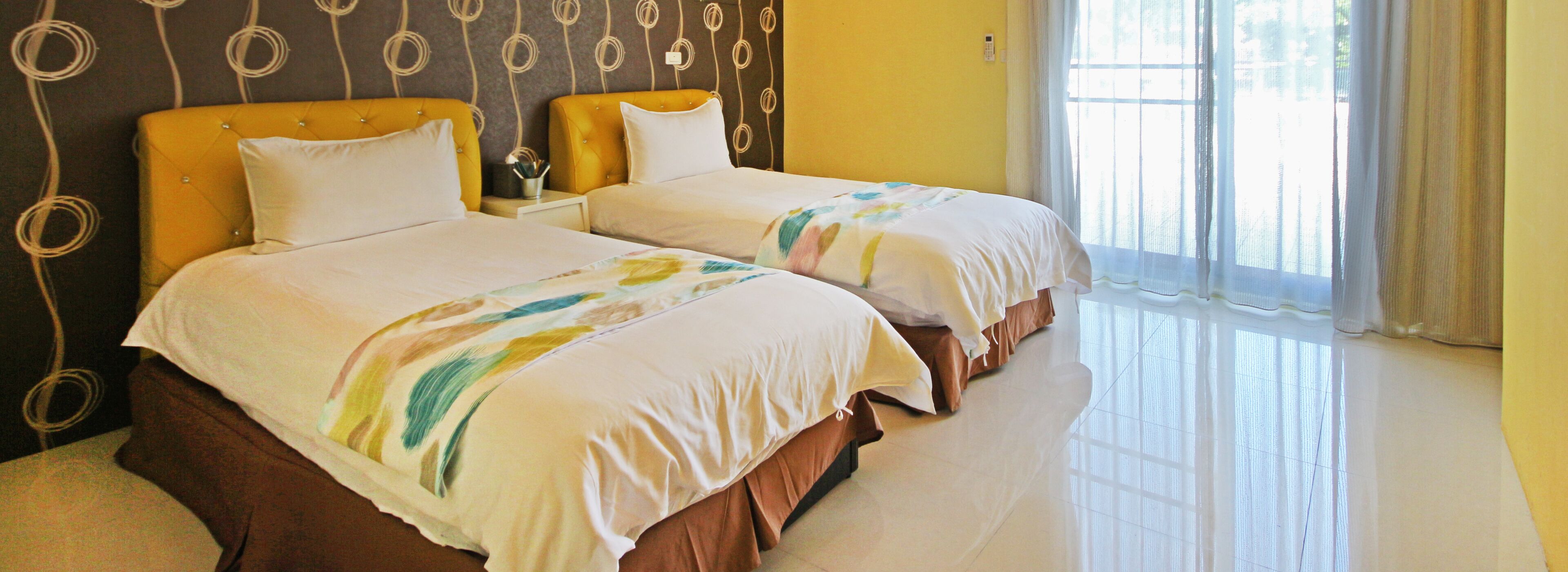 economy twin room | 1 bedroom, hypo-allergenic bedding, free wifi, bed sheets