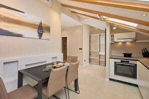 Dining - Hedera Estate, Hedera A32 (Dubrovnik)