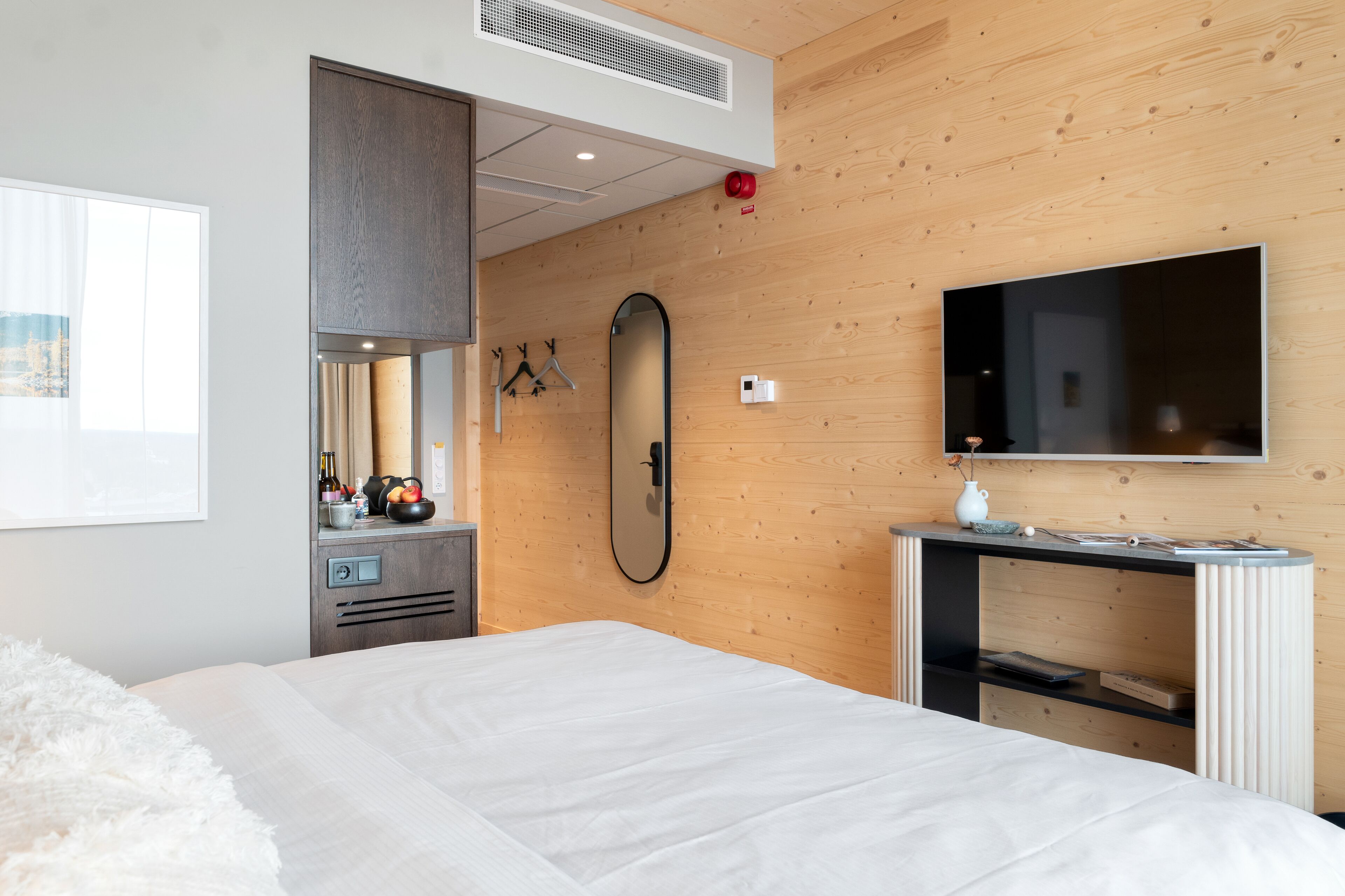 1 bedroom, minibar, in-room safe, iron/ironing board