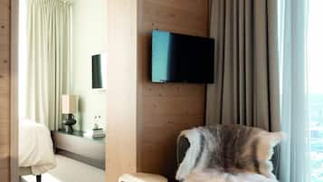 Suite | Living area