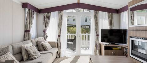 Flachbildfernseher, DVD-Player