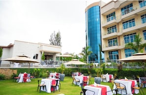 Restaurant - Madras Hotel and Apartments (Kigali)
