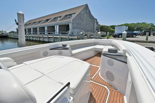 HCB 53 Suenos Luxury Yacht