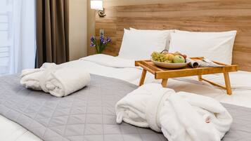 Studio Supérieur | Minibar, coffres-forts dans les chambres, rideaux occultants