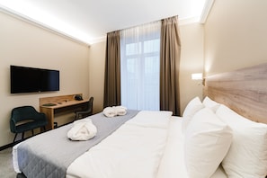 Studio Superior | Minibar, brankas, tirai kedap cahaya, dan kedap suara