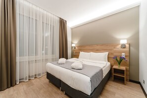 Standard Room | Minibar, in-room safe, blackout curtains, soundproofing - Welton Club Hotel & Apartments (St. Petersburg)