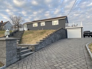 Exterior - Charming House with Heated Pool and Multiple Water Views (Montauk)