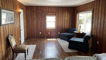 1 chambre, bureau, fer et planche à repasser, Wi-Fi gratuit