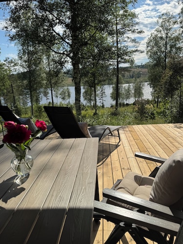  Ferienhaus am See in Schweden Hällefors mit Boot und Kanu