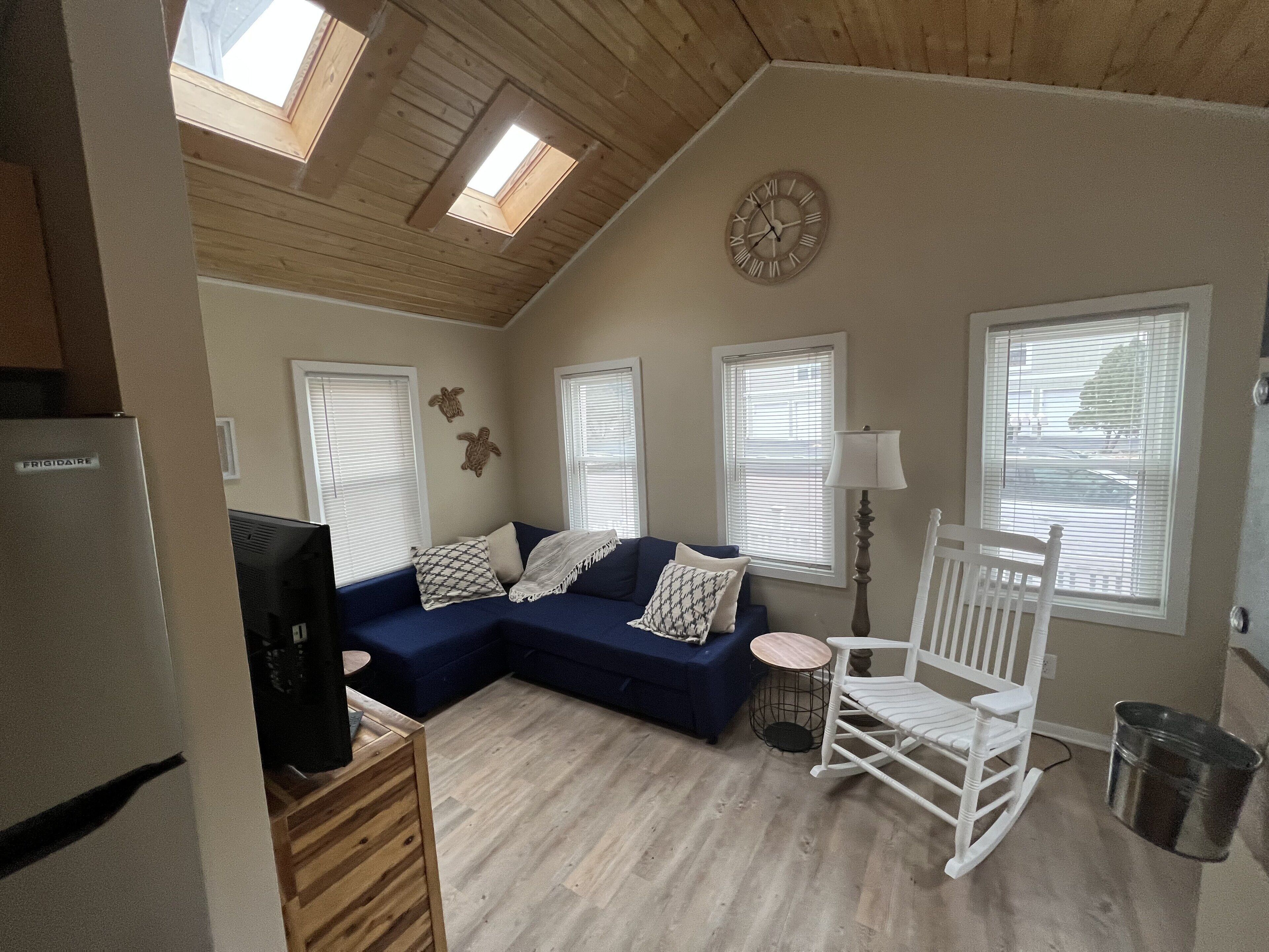 Cozy Michigan City Beach Cottage #2