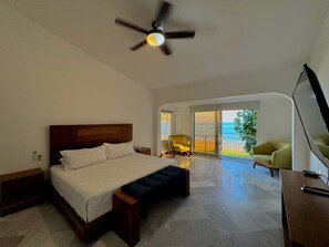 5 chambres, fer et planche à repasser, Wi-Fi, draps fournis