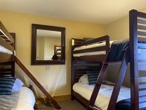 4 bedrooms, desk, iron/ironing board, travel cot