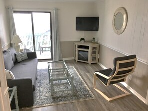 Smart TV - Uncrowded Beachfront Getaway with an Ocean view (Murrells Inlet)