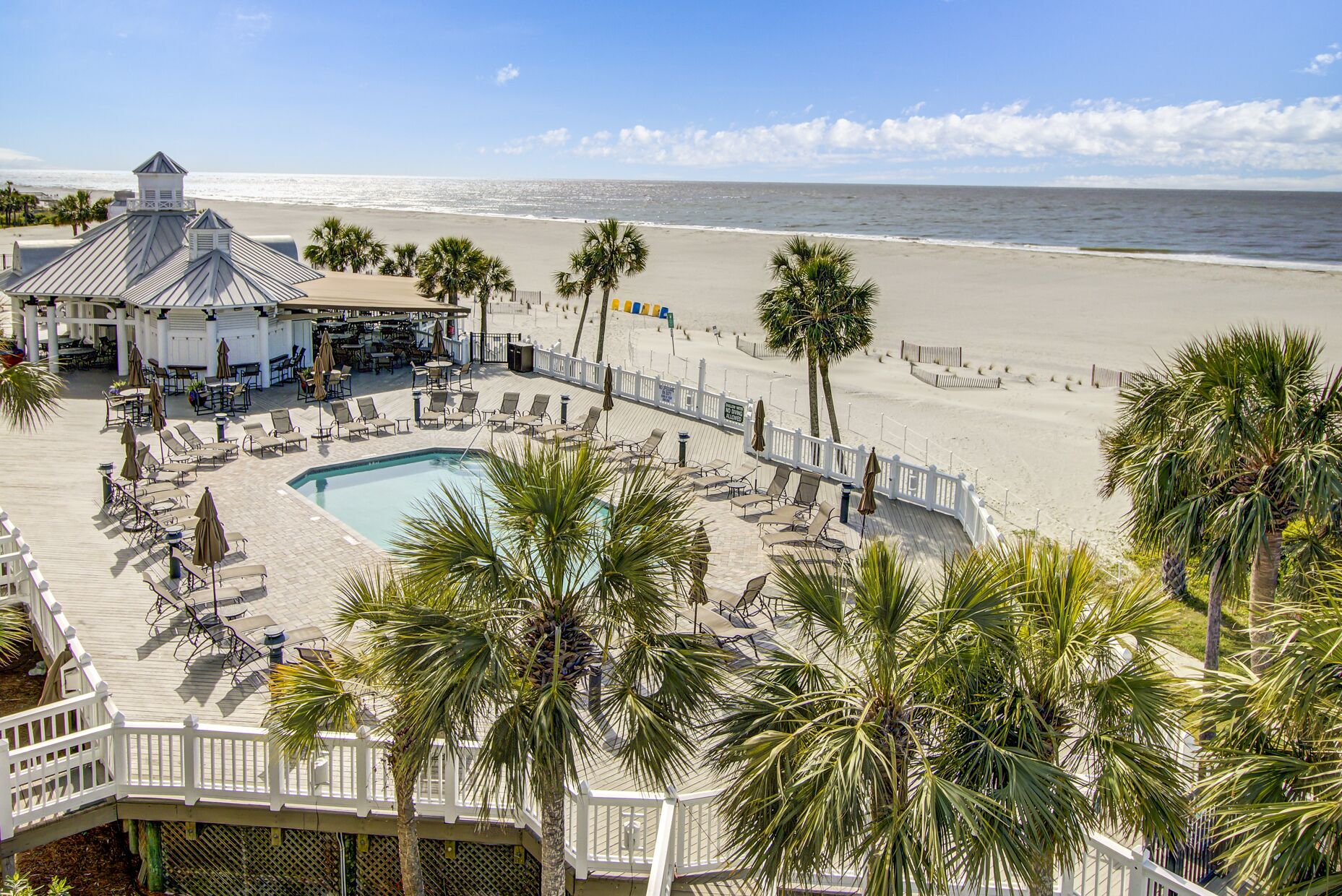 Newly renovated 5 star 4 Br/4 Ba Grand Pavilion Oceanfront Home