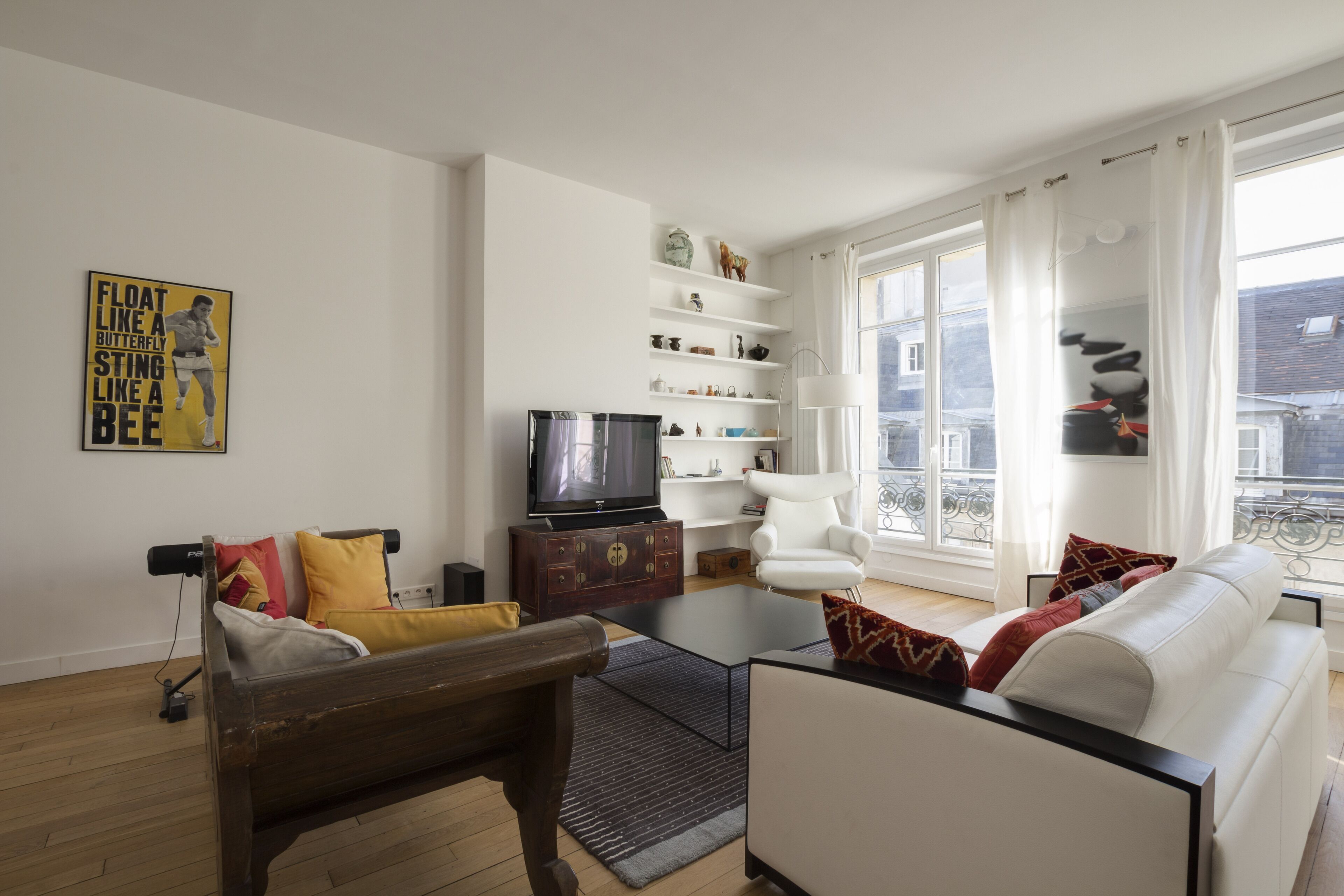 Spacious 3 room apartment in the heart of the Marais in Paris