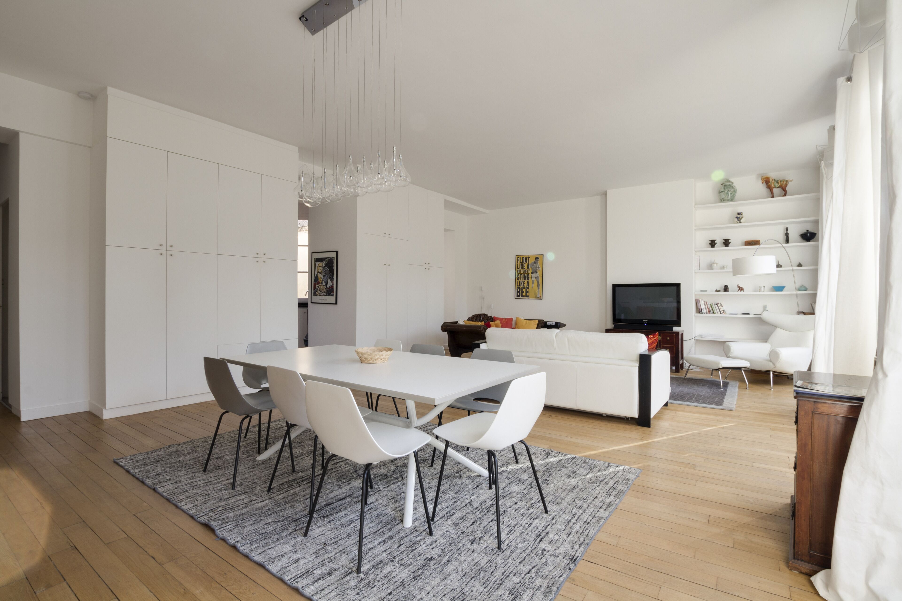 Spacious 3 room apartment in the heart of the Marais in Paris