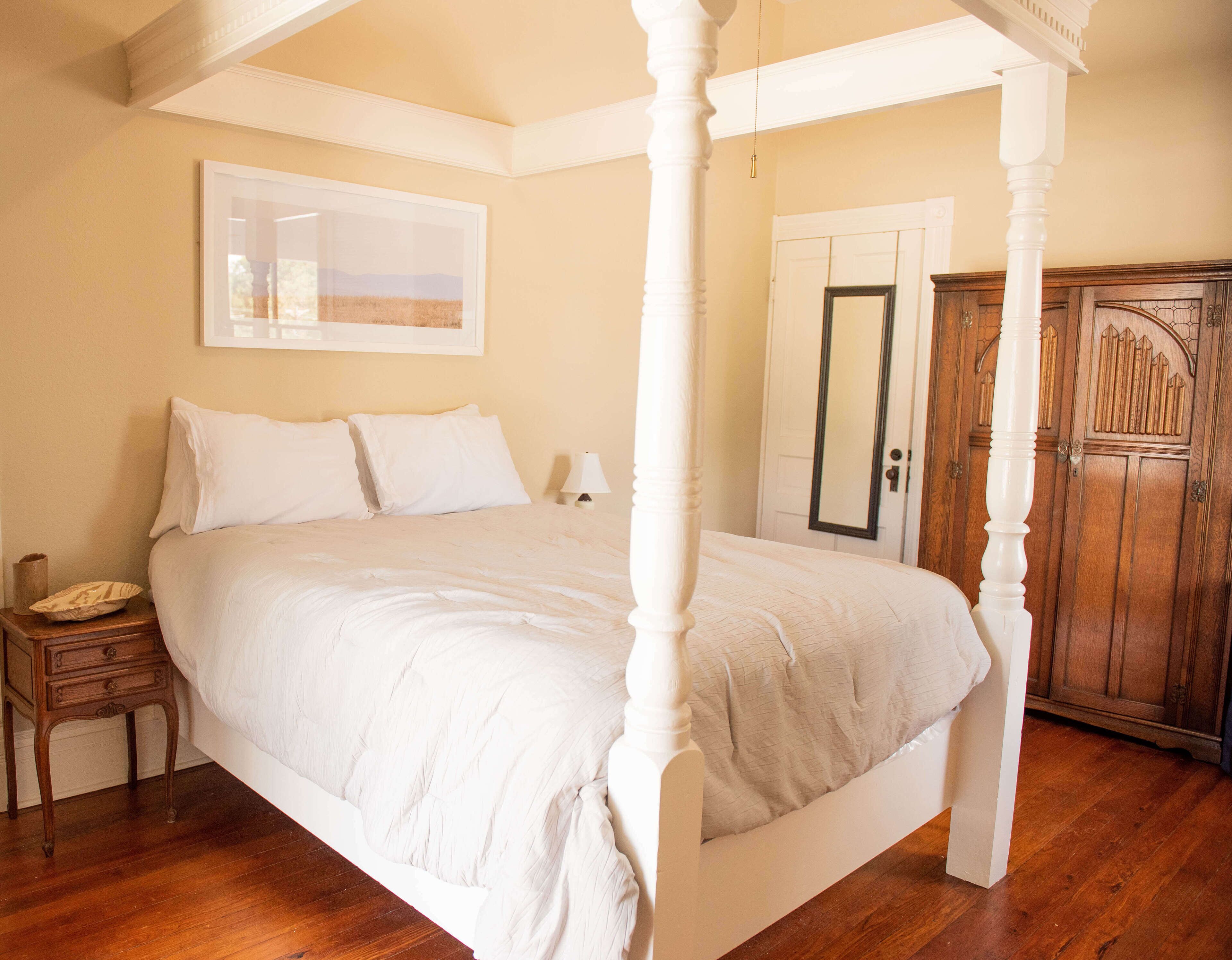 The Hill Room at Haden Edwards House