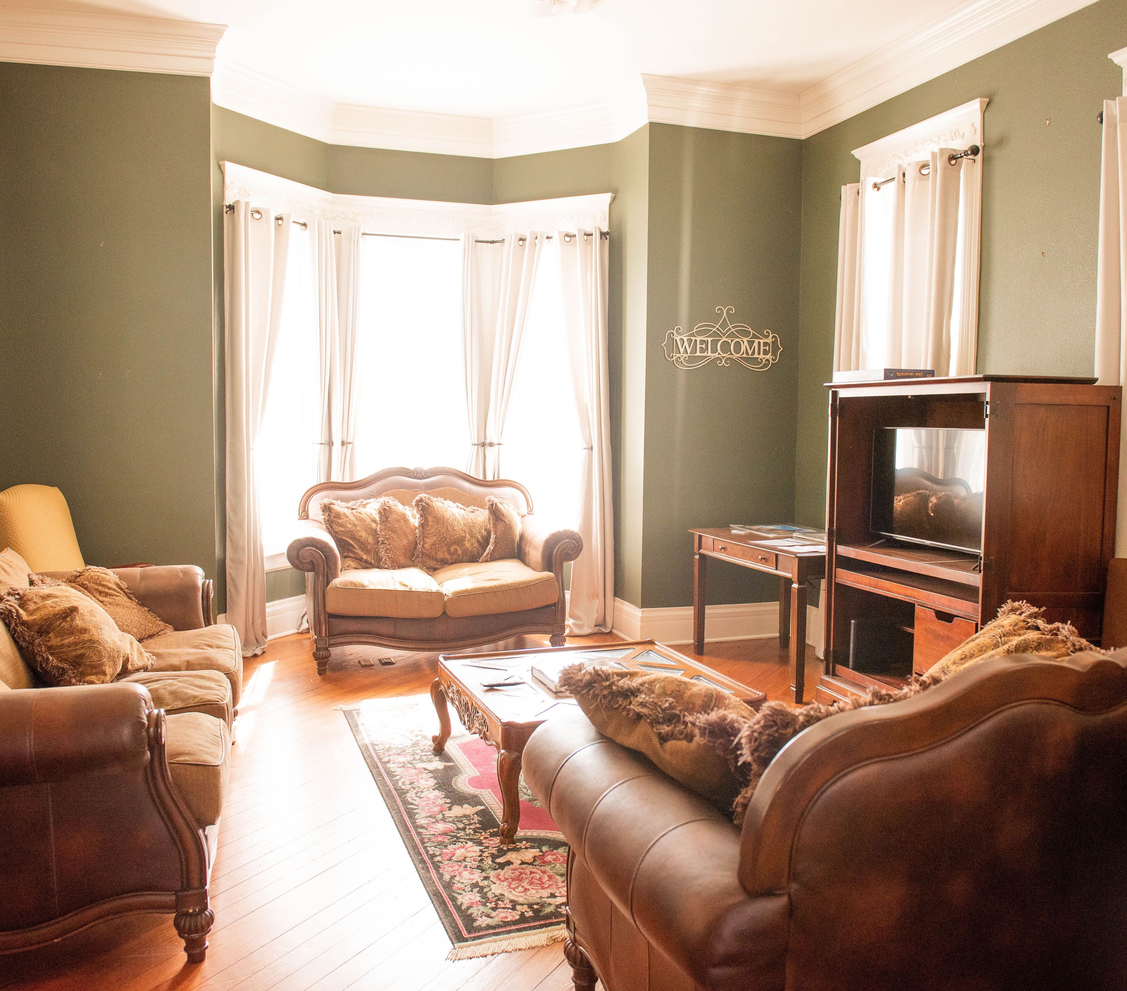 The Hill Room at Haden Edwards House