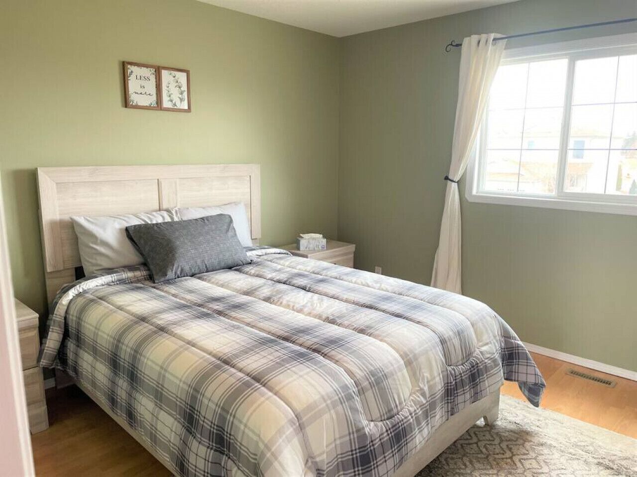 Spacious 2-bedroom Duplex