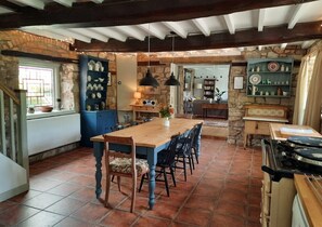 Highchair - Little Underhill (Oswestry)