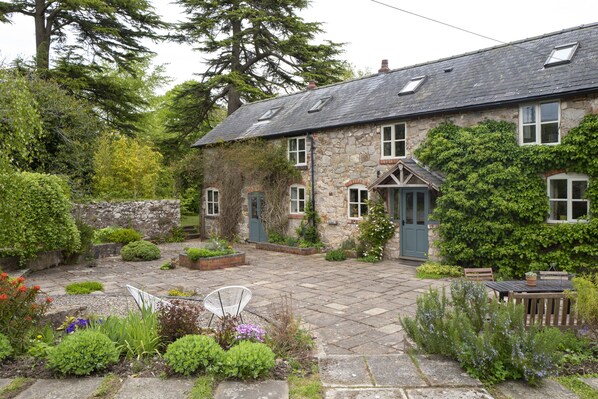 Garden - Little Underhill (Oswestry)