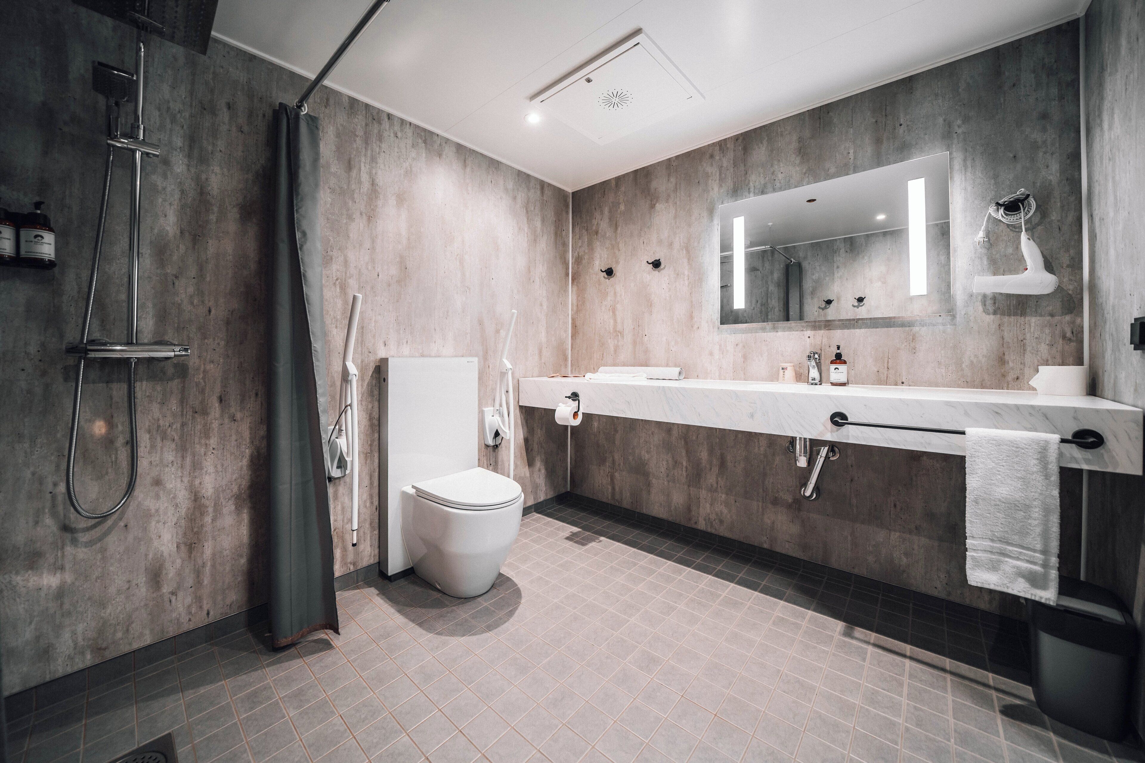 double or twin room, mobility accessible | bathroom | shower, hair dryer, towels