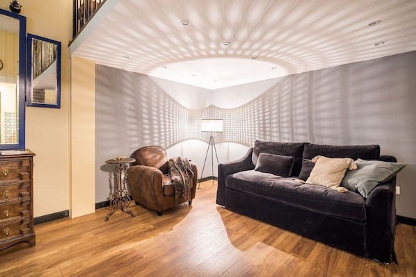 TV connectée, cheminée