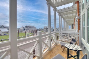 Property grounds - Custom Townhome@Cinnamon Shore w/ Town Center Views+Resort-Like Amenities (Port Aransas)
