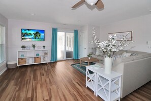 TV - Our Happy Place | Canal Front w/ Private Dock, Huge Screened Porch + Pet Friendly Escape (Chincoteague Island)