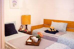 2 bedrooms, WiFi, bed sheets