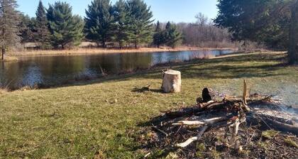 Wisconsin Dells Vacation Home -secluded property in the woods on 80 acres