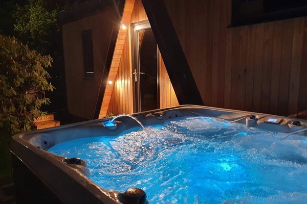 Cabin, Private Bathroom | Outdoor pool