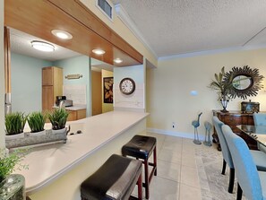 Interior - Fort Walton Beach Condo with Beachfront Balcony, Views of The Gulf of Mexico, an (Fort Walton Beach)