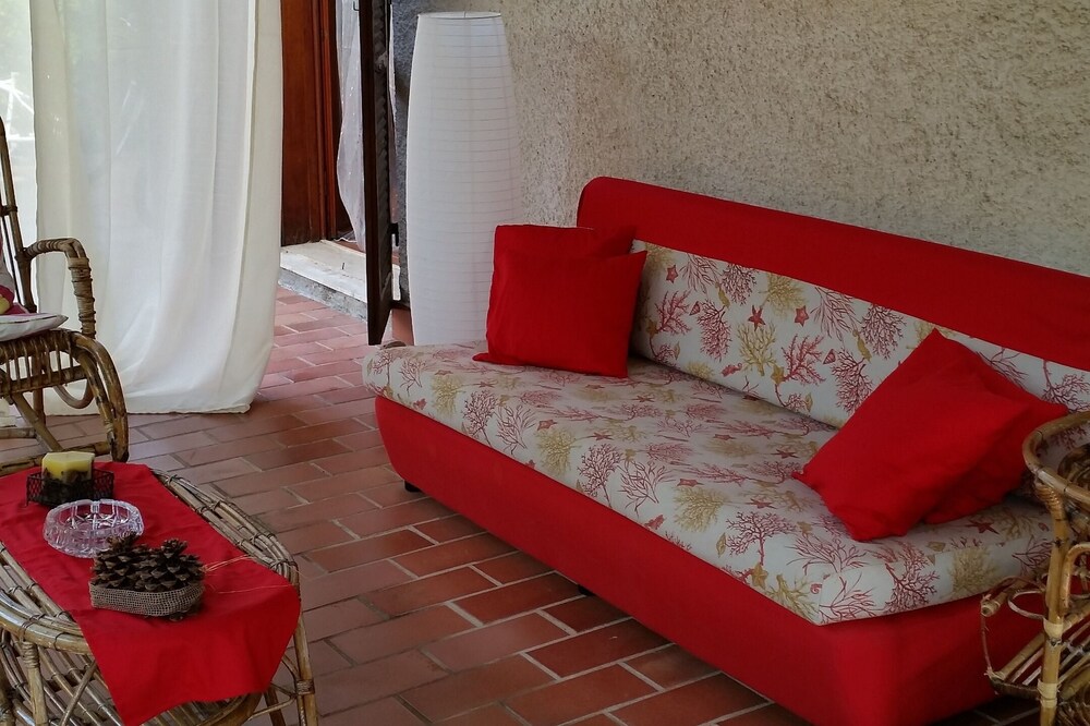 Villa Marirobi