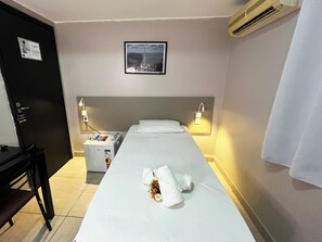 Economy Single Room - Hotel Montana by Bsb Inn (Nucleo Bandeirante)