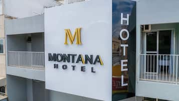 Fachada da propriedade