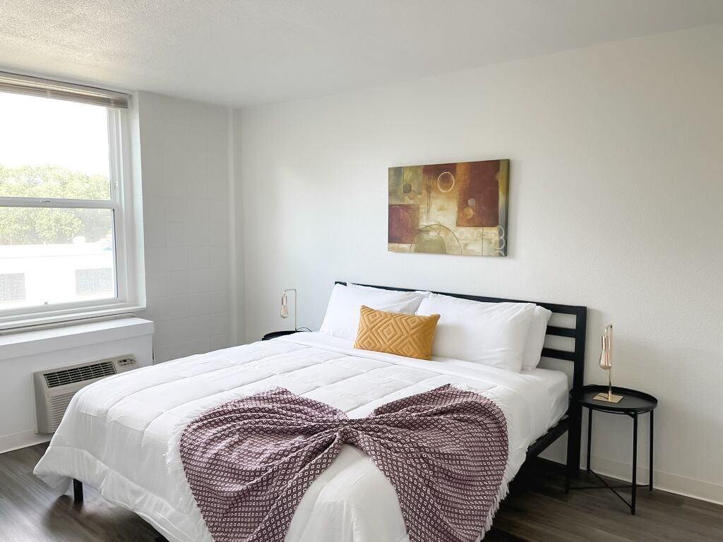 ★Divine 1BD/1BA + Gym - Downtown Cincinnati★