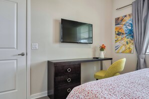 4 bedrooms, iron/ironing board, travel cot, WiFi