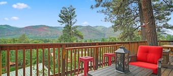 Beautiful Rustic Mountain Home