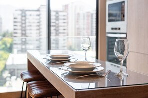 Basic Apartment | Private kitchen | Fridge, microwave, oven, cookware/dishes/utensils - Uptown Luxe (Santiago)