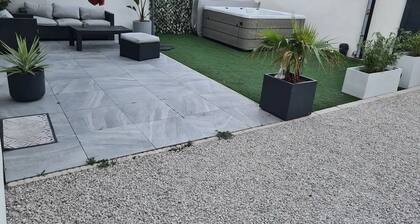 Villa proche des plages avec jacuzzi