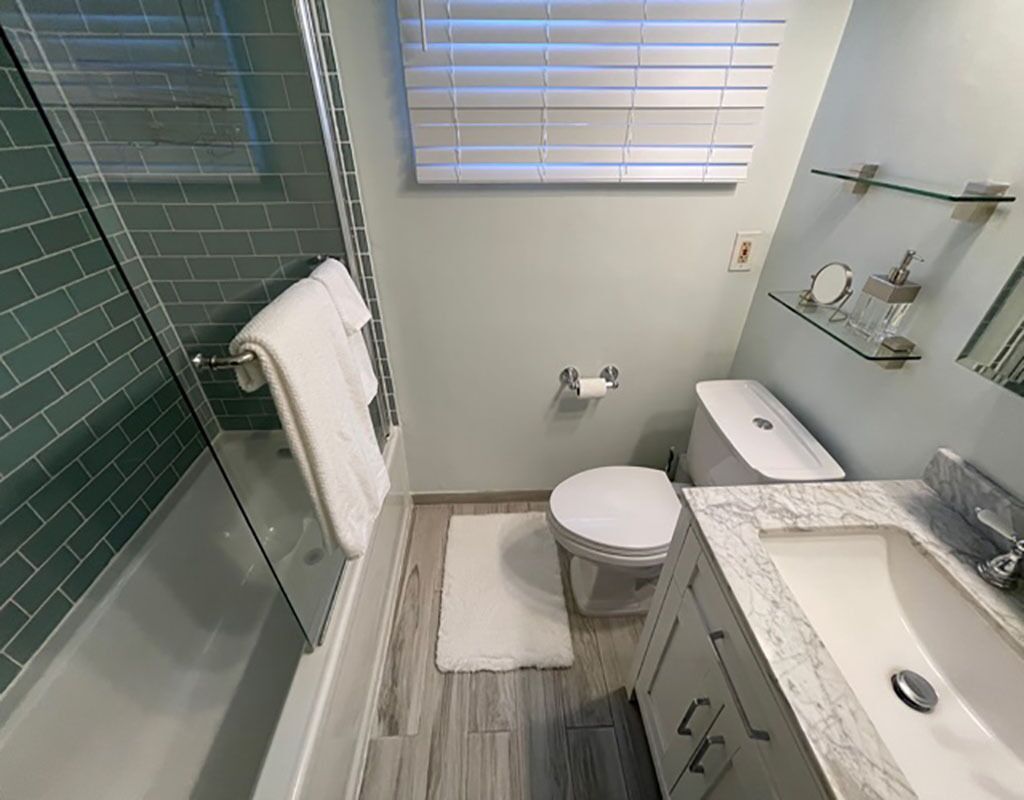 The Heart of Belmont Shore