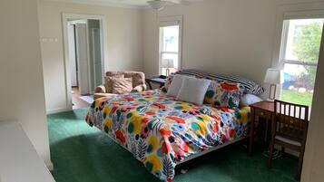 2 Schlafzimmer, Schreibtisch, Bügeleisen/Bügelbrett, kostenloses WLAN