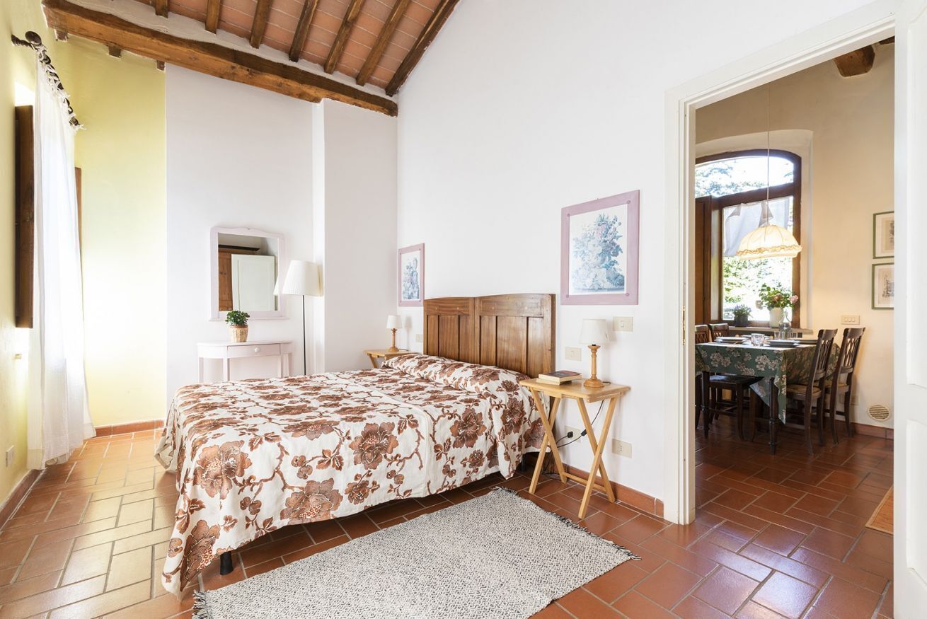 3 chambres, fer et planche à repasser, Wi-Fi, draps fournis
