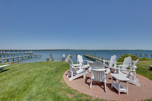 Beautiful Colonial Home on the Choptank River