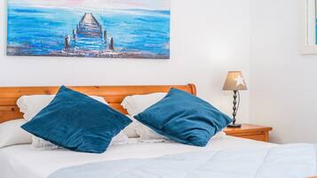 2 chambres, fer et planche Ă repasser, Wi-Fi gratuit, draps fournis