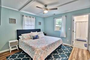 3 chambres, fer et planche à repasser, lit parapluie, Wi-Fi gratuit