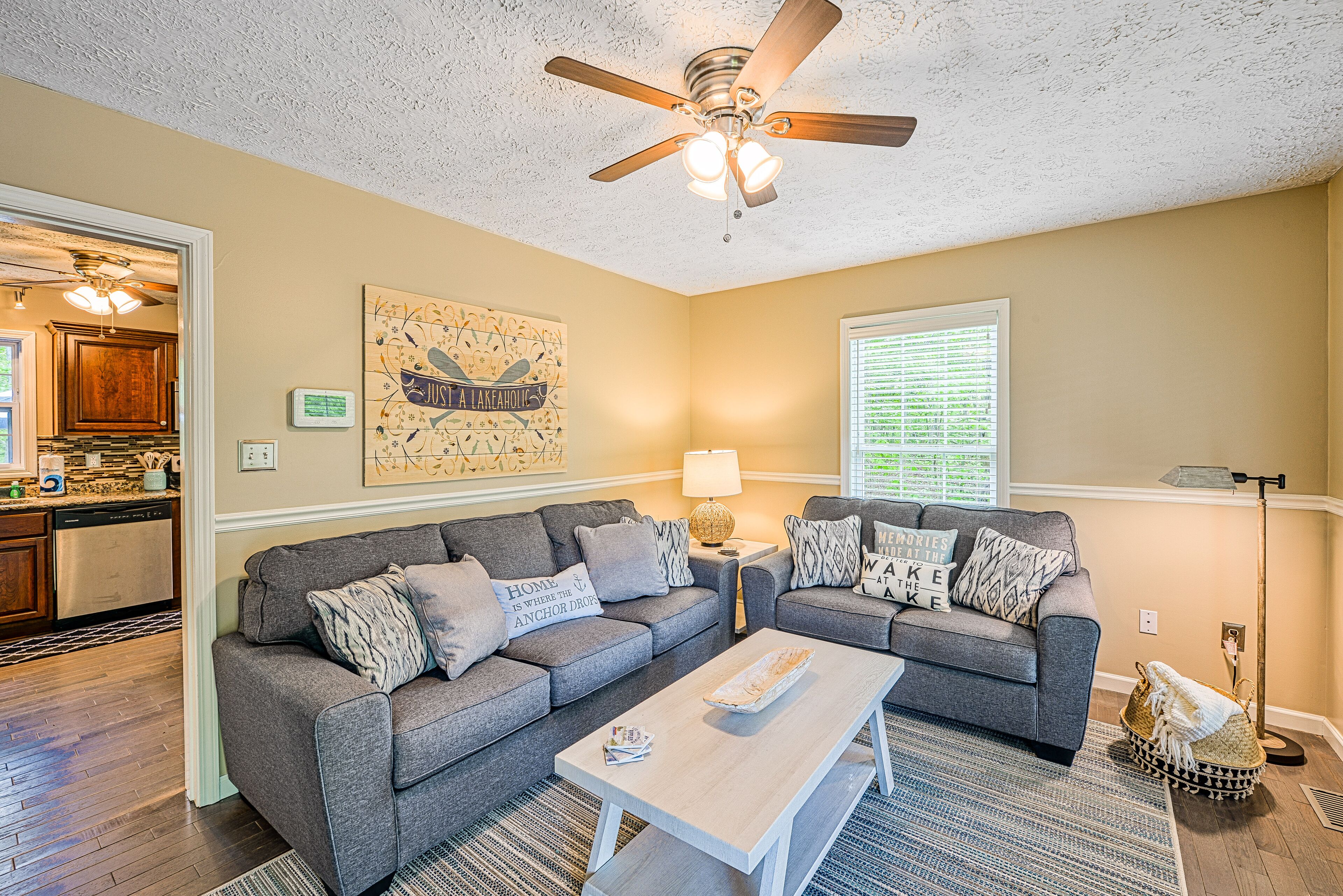 Updated dog-friendly house with water access, firepit, WiFi, & boat slip launch