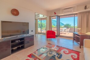 Living area - CASA CARLOTTA - Peaceful with a Sea View (Camogli)
