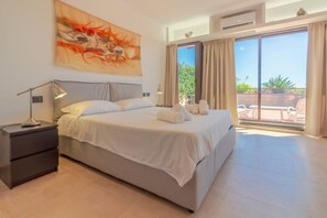 2 bedrooms, iron/ironing board - CASA CARLOTTA - Peaceful with a Sea View (Camogli)